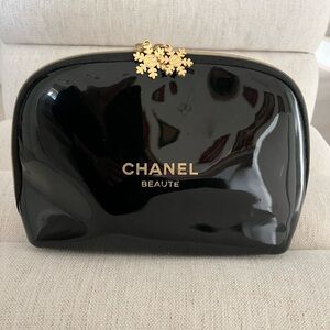 CHANEL cosmetics bag